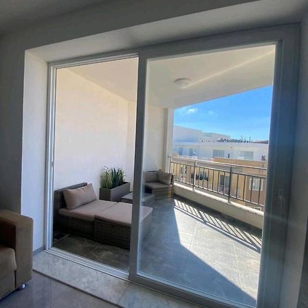 Modern 1 Bedroom Apartment 400M Away From The Sea St. Paul's Bay Dış mekan fotoğraf