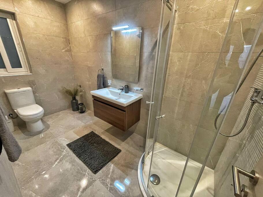 Modern 1 Bedroom Apartment 400M Away From The Sea St. Paul's Bay Dış mekan fotoğraf