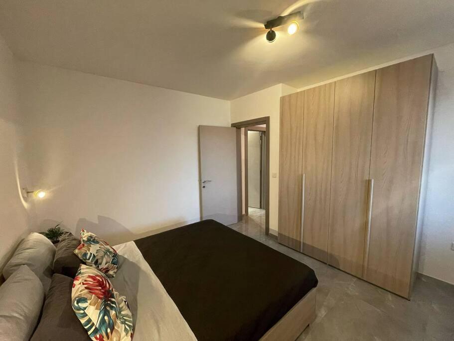 Modern 1 Bedroom Apartment 400M Away From The Sea St. Paul's Bay Dış mekan fotoğraf