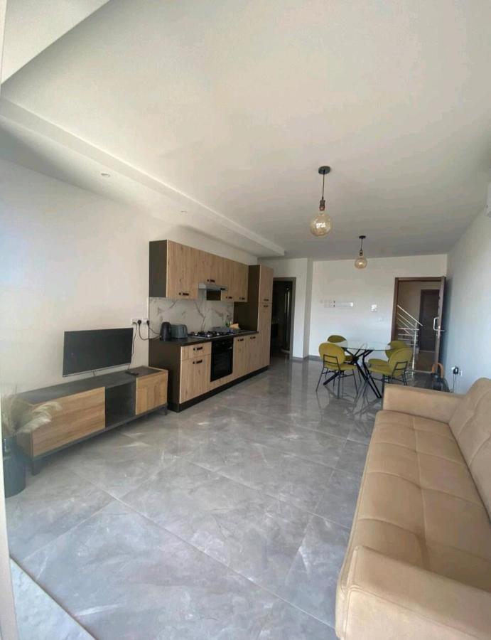 Modern 1 Bedroom Apartment 400M Away From The Sea St. Paul's Bay Dış mekan fotoğraf